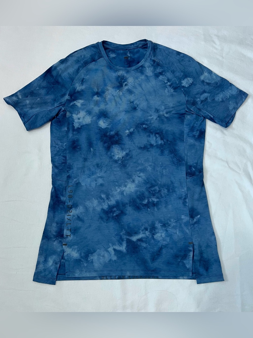 Lululemon Always Agile Tee Blue Diamond Dye Medium